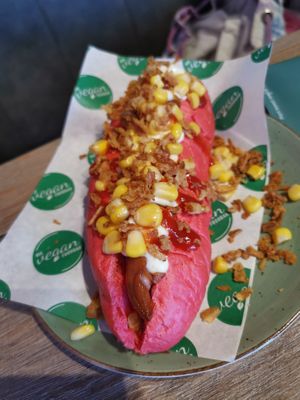 Sweet Hotdog at Mr. Vegan Foodbar in Apeldoorn