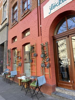 Outside   at Jlöcklich in Cologne