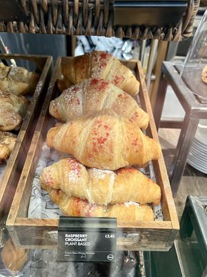 Raspberry croissants  #Veganuary at EDI - Caffé Nero in Edinburgh