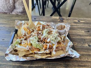 Nachos (7 out of 10)  at L/A Mex Vegan Taqueria in Chicago