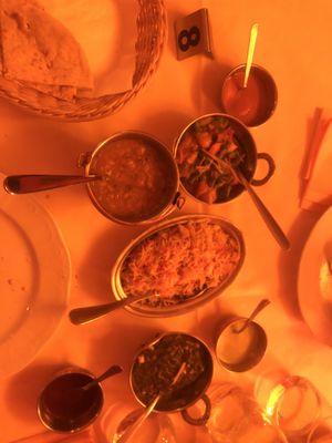 Riso, Dahl, curry e spinaci  at Ristorante Indiano Buddha in Treviso