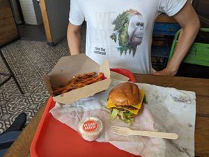  at A Burgers in Toulon