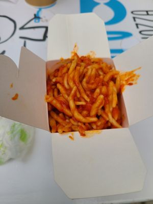 Pasta is in a takeaway box so you could take to down to the beach at Pippo a Vernazza in Vernazza