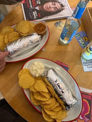 2x vegane Cantina-Burritos  at Matus Burritos in Dortmund
