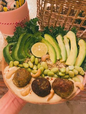 Green bow  at Chickpea Eatery Thuan Chay in Hoi An