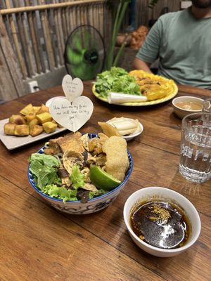 Comida  at Chickpea Eatery Thuan Chay in Hoi An