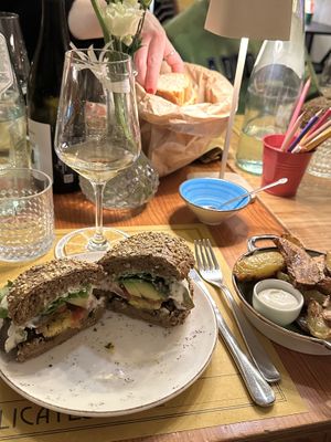 panino verdi & baked potatoes with homemade vegan mayo  at Delicatessen in Ragusa