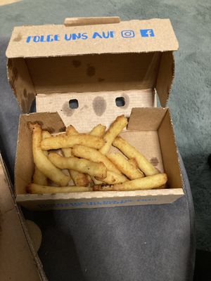   at Domino's Pizza - Schloßstraße in Frankfurt