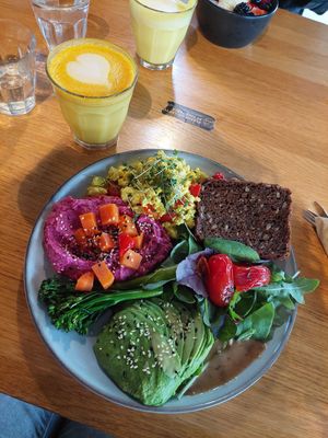 Vegan breakfast 120 DKK at Social Brew in Copenhagen