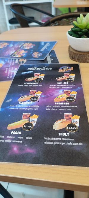  at Rockoala in Santiago