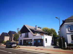 Outside at De Ijsbaron Wilsele in Leuven