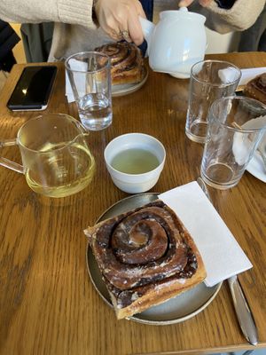   at Lowdown Coffee in Edinburgh