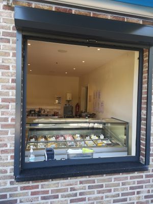 Inside at De Ijsbaron Wijgmaal in Leuven