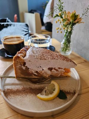 Torta de maçã maravilhosa. at drei&zwanzig in Karlsruhe