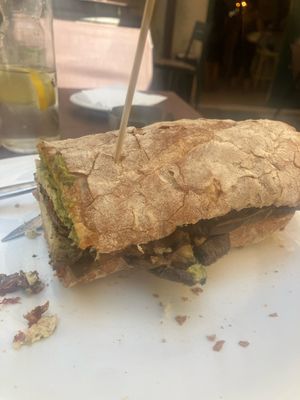 Riesig ein 1/3 fehlt schon😄 at Ladelacesa in Grado