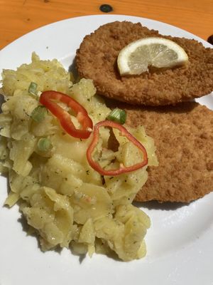   at Senftenberger Felsenkeller in Buttenheim