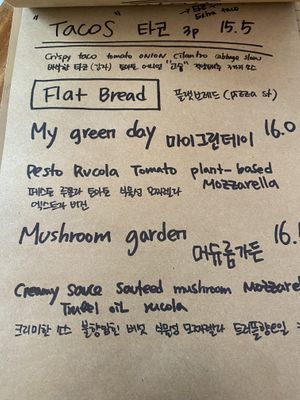 I need to go back for the tacos   at Darc-en-Ciel in Seoul