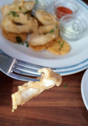 Calamari rings - close-up at Darc-en-Ciel in Seoul