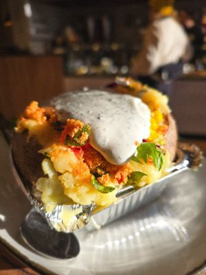 Kumpir Veggi light at Eat Kumpir in Cologne