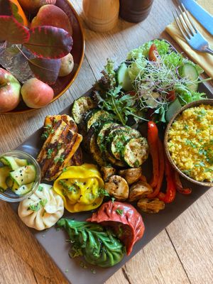 Plat royal - Gyalpo at Tibetan Convention Tea House in Florennes