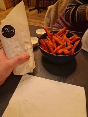  at Two Monkeys in Oslo