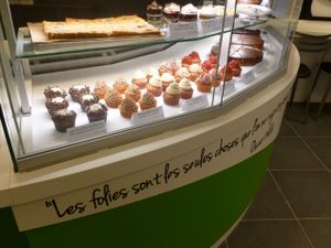 Cheesecakes and cupcakes are the specialities of Vegan Folie's, amongst many other sweets (sweet or salty). at Vegan Folie's in Paris