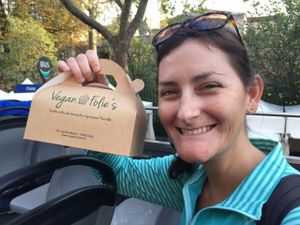 To-Go Box at Vegan Folie's in Paris