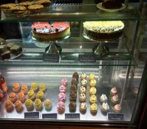  at Vegan Folie's in Paris