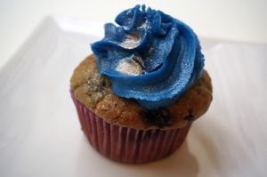 Cupcake at Vegan Folie's in Paris