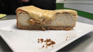 Vegan peanut butter and white chocolate cheesecake at Vegan Folie's in Paris