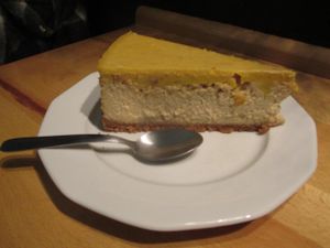 Lemon cheesecake at Vegan Folie's in Paris
