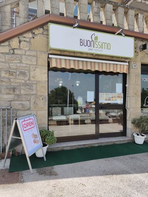 Poke Vegan - Salad.- Veg Burger - Snack Vegan at Buonissimo in San Marino City