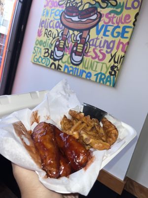 BBQ Dazed and Confused wings were 🔥🔥🔥  at Twisted Plants in Milwaukee