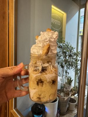 Banana pudding is a must try   at Rooted 루티드 in Seoul