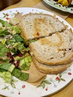 Grilled Cheese Sandwich. Maybe I expected too much? Homemade cheese was off and I wished they use good quality of vegan cheese instead… Sourdough bread was very light too  at Rooted 루티드 in Seoul