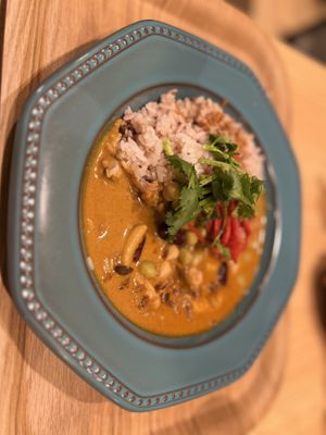 M curry   at T's Tantan - Tokyo JR Station in Tokyo