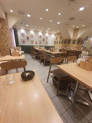 Inside at T's Tantan - Tokyo JR Station in Tokyo