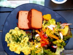 Leberkäse mit Kartoffelsalat at Brüderla in Bamberg