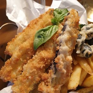 fried veggies at Lazy Farmers in Seoul