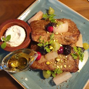 french toast at Lazy Farmers in Seoul