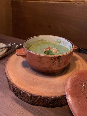 Broccoli cream soup 🥦   at Lazy Farmers in Seoul