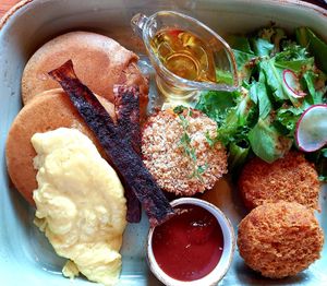  at Lazy Farmers in Seoul