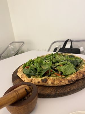 Basil Oven Pizza  at Lazy Farmers in Seoul
