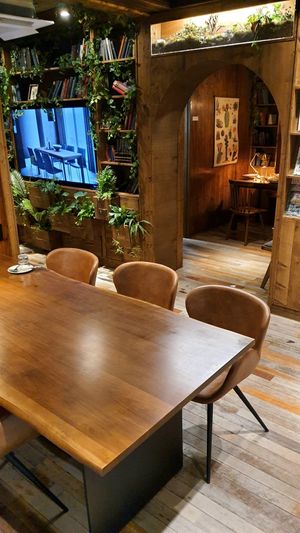 interior of location - 1st floor at Lazy Farmers in Seoul