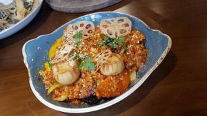 King oyster mushroom paella at Lazy Farmers in Seoul
