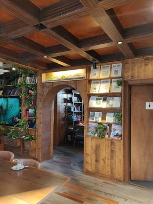 Botany themed cafe at Lazy Farmers in Seoul
