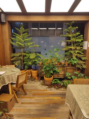  at Lazy Farmers in Seoul