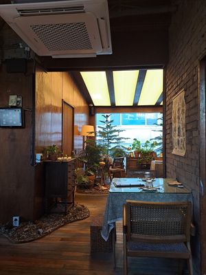  at Lazy Farmers in Seoul