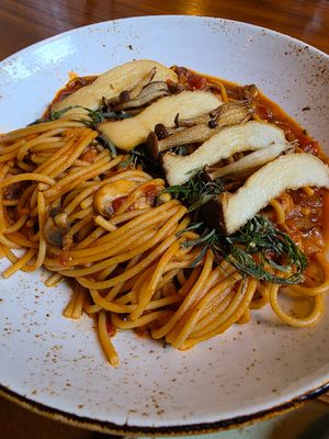  at Lazy Farmers in Seoul