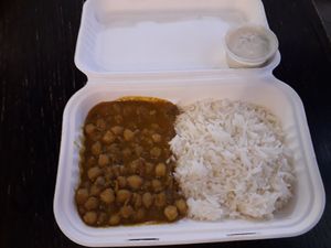 Chana masala at AUH - Naan Indian Kitchen - T3 in Abu Dhabi